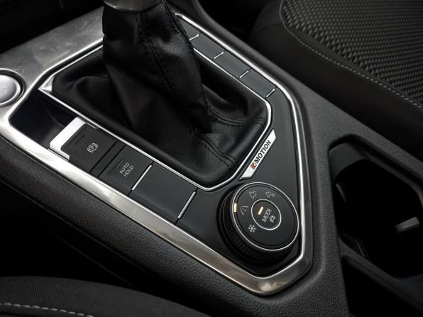 Volkswagen Taos I с пробегом 2021 года, цена 2 290 000 рублей, 116994 км, внедорожник, Автокод Объявления