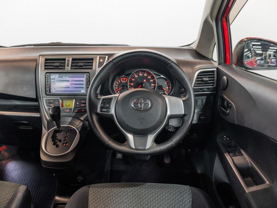 Toyota Ractis II Улан-Удэ  - изображение 11