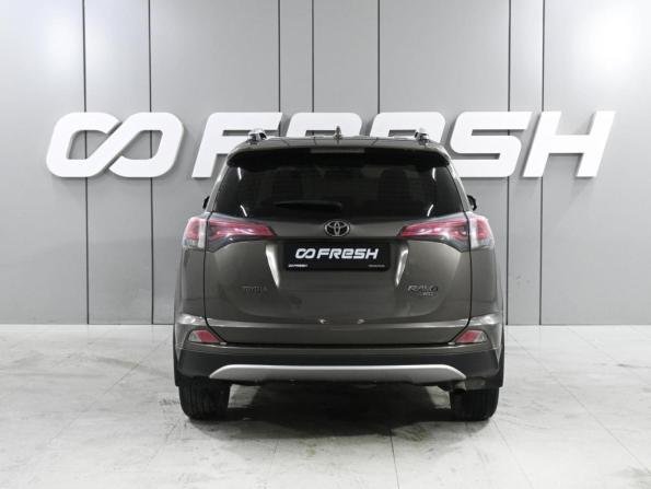 Toyota RAV4 IV (XA40) Рестайлинг с пробегом 2016 года, цена 2 889 000 рублей, 101002 км, внедорожник, Автокод Объявления