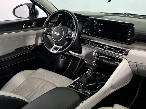 Kia K5 III с пробегом 2021 года, цена 2 350 000 рублей, 151808 км, седан, Автокод Объявления