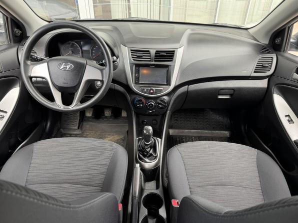 Hyundai Solaris I с пробегом 2014 года, цена 949 000 рублей, 91042 км, седан, Автокод Объявления