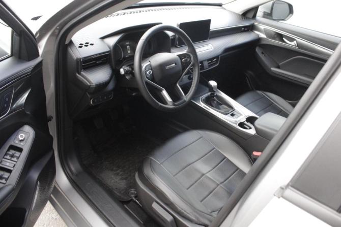 Haval Jolion I с пробегом 2022 года, цена 1 850 000 рублей, 35529 км, внедорожник, Автокод Объявления