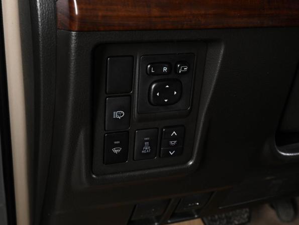 Toyota Land Cruiser Prado 150 Series с пробегом 2010 года, цена 2 499 000 рублей, 297704 км, внедорожник, Автокод Объявления