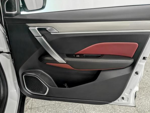 Geely Coolray I с пробегом 2023 года, цена 1 715 000 рублей, 91106 км, внедорожник, Автокод Объявления