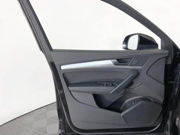 Audi Q5 II (FY) с пробегом 2019 года, цена 3 699 000 рублей, 115000 км, внедорожник, Автокод Объявления