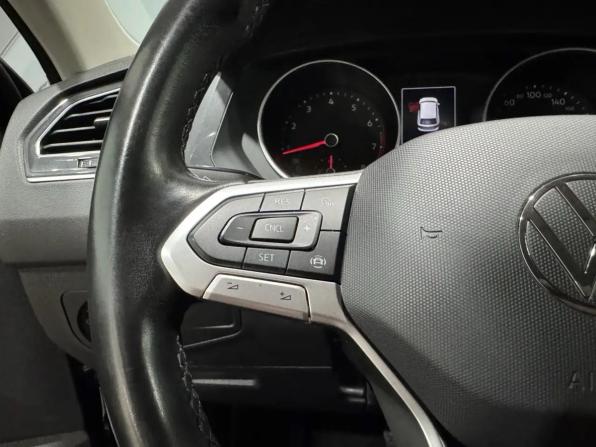 Volkswagen Tiguan II Рестайлинг с пробегом 2021 года, цена 3 090 000 рублей, 88823 км, внедорожник, Автокод Объявления