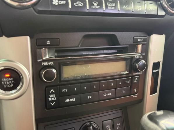 Toyota Land Cruiser Prado 150 Series с пробегом 2012 года, цена 2 799 000 рублей, 236000 км, внедорожник, Автокод Объявления