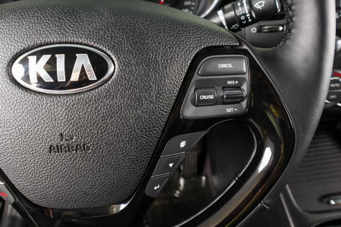 Kia Cerato III Рестайлинг (Classic) с пробегом 2018 года, цена 1 469 000 рублей, 189000 км, седан, Автокод Объявления