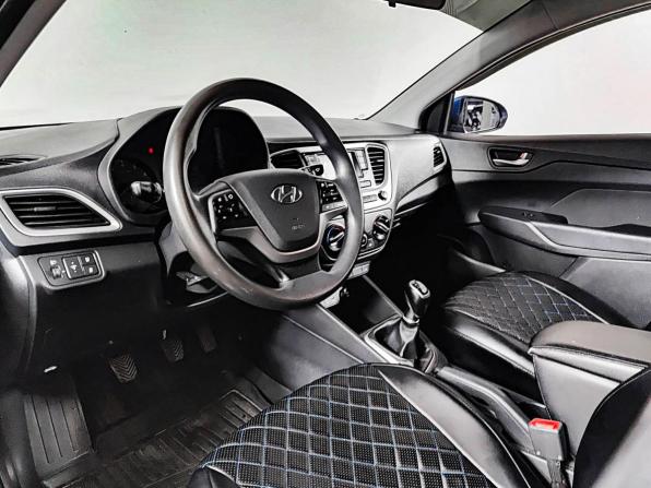 Hyundai Solaris II с пробегом 2018 года, цена 1 160 000 рублей, 93693 км, седан, Автокод Объявления