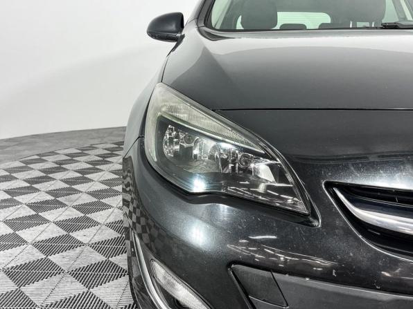 Opel Astra J Рестайлинг с пробегом 2013 года, цена 775 000 рублей, 201999 км, универсал, Автокод Объявления