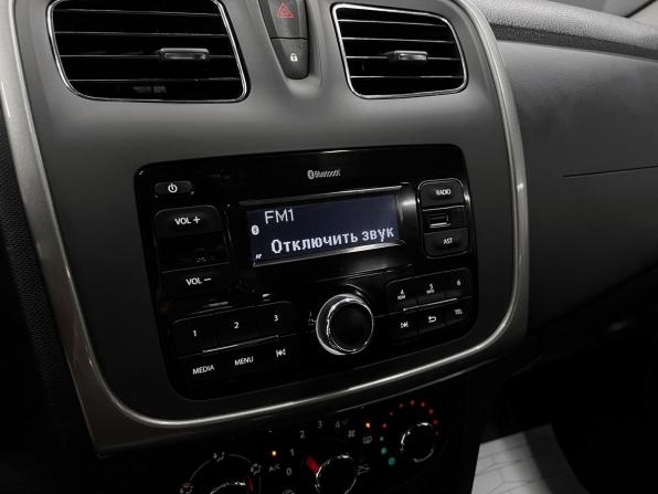 Renault Sandero II Рестайлинг с пробегом 2021 года, цена 1 240 000 рублей, 87252 км, хэтчбек, Автокод Объявления