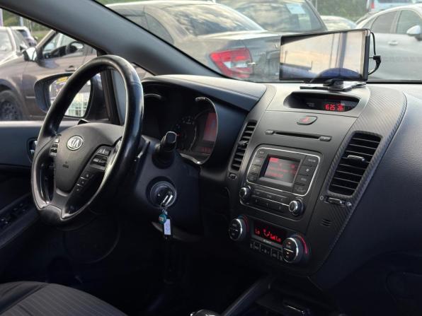 Kia Cerato III с пробегом 2015 года, цена 1 075 000 рублей, 202632 км, седан, Автокод Объявления