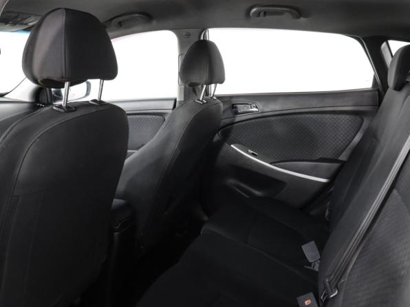 Hyundai Solaris I с пробегом 2012 года, цена 584 000 рублей, 187159 км, хэтчбек, Автокод Объявления