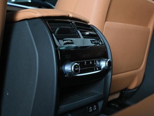 BMW 5 серии VII (G30/G31/G38) Рестайлинг с пробегом 2020 года, цена 4 949 000 рублей, 23689 км, седан, Автокод Объявления