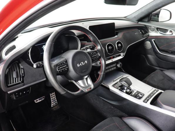 Kia Stinger I Рестайлинг с пробегом 2023 года, цена 3 989 000 рублей, 37345 км, лифтбек, Автокод Объявления