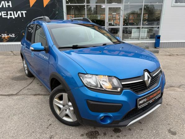 Renault Sandero II с пробегом 2018 года, цена 860 000 рублей, 142324 км, хэтчбек, Автокод Объявления