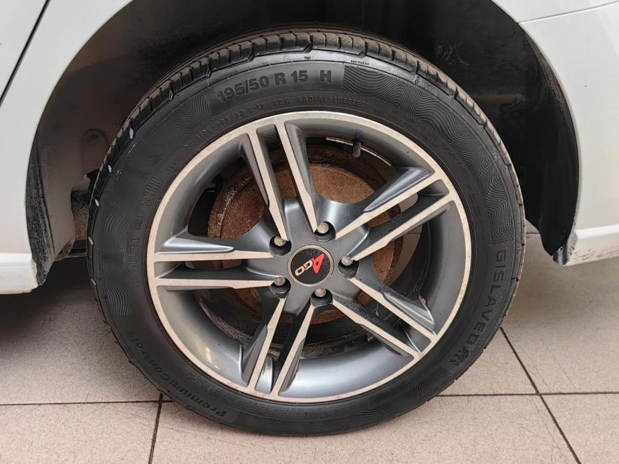Volkswagen Polo V Рестайлинг Подольск  - изображение 23