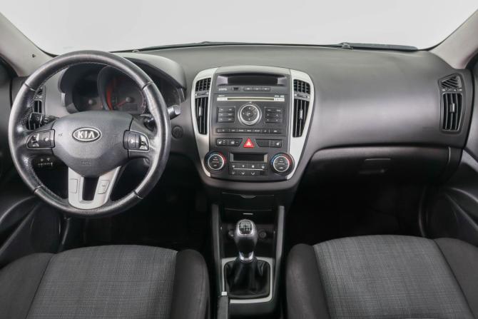 Kia Ceed I Рестайлинг с пробегом 2010 года, цена 679 000 рублей, 199125 км, хэтчбек, Автокод Объявления