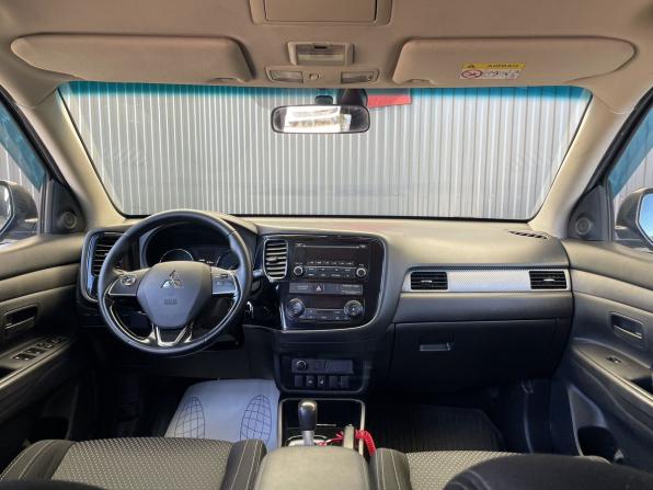 Mitsubishi Outlander III Рестайлинг 2 с пробегом 2017 года, цена 1 857 000 рублей, 135699 км, внедорожник, Автокод Объявления