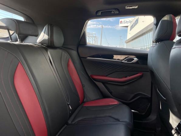 Geely Coolray I Рестайлинг с пробегом 2024 года, цена 2 000 000 рублей, 13400 км, внедорожник, Автокод Объявления