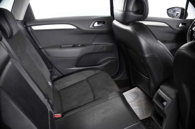 Citroen C4 II с пробегом 2011 года, цена 579 000 рублей, 140359 км, хэтчбек, Автокод Объявления