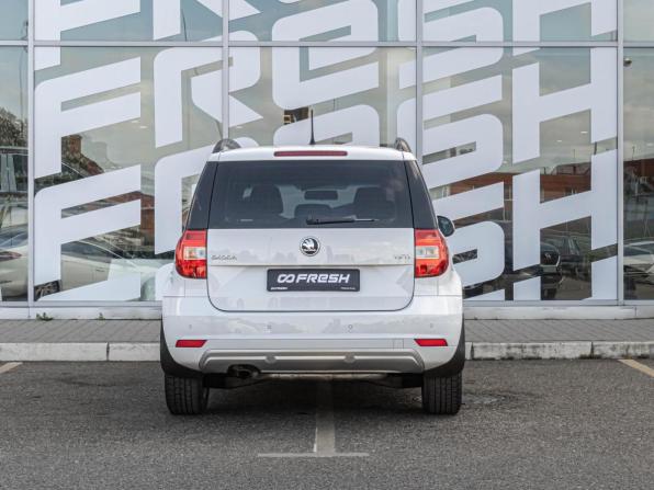 Skoda Yeti I Рестайлинг с пробегом 2014 года, цена 1 220 000 рублей, 155875 км, внедорожник, Автокод Объявления