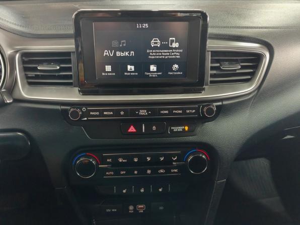 Kia Ceed III с пробегом 2019 года, цена 1 697 000 рублей, 110695 км, универсал, Автокод Объявления