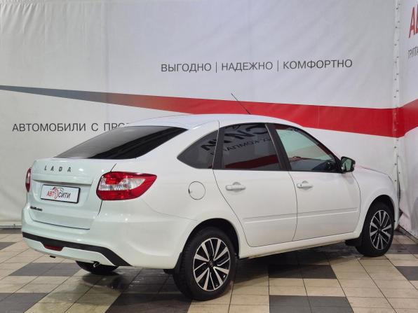 Lada (ВАЗ) Granta I Рестайлинг с пробегом 2024 года, цена 983 000 рублей, 26000 км, седан, Автокод Объявления