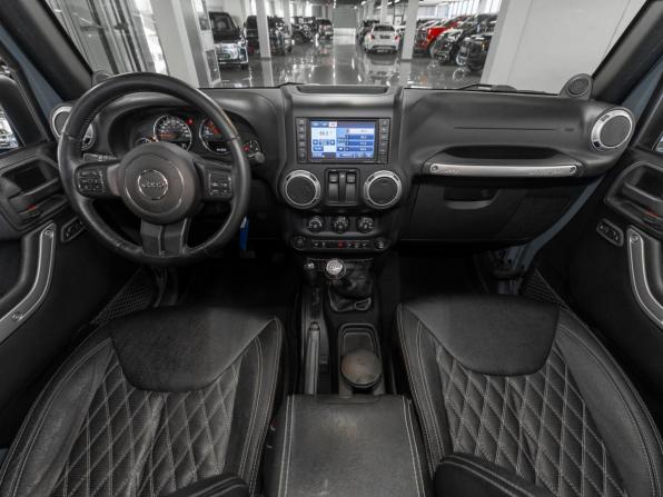 Jeep Wrangler III (JK) с пробегом 2013 года, цена 2 980 000 рублей, 94353 км, внедорожник, Автокод Объявления