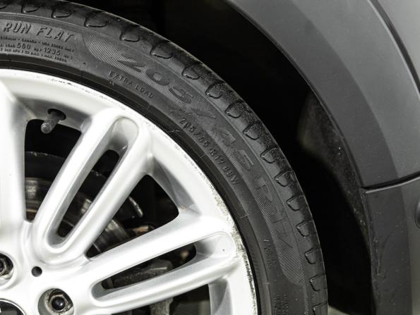Mini Hatch III (F55/F56) с пробегом 2015 года, цена 1 790 000 рублей, 41090 км, хэтчбек, Автокод Объявления