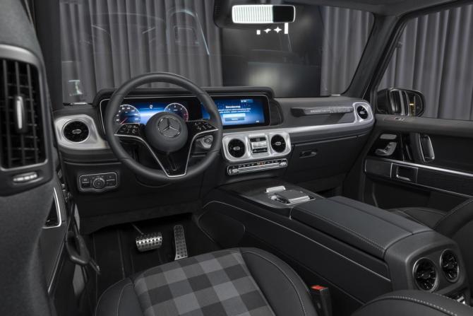 Новый Mercedes-Benz G-Класс III (W465) Рестайлинг 2025 года, цена 29 900 000 рублей, внедорожник, Автокод Объявления