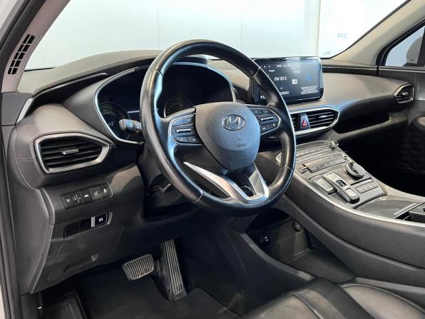 Hyundai Santa Fe IV Рестайлинг с пробегом 2021 года, цена 3 450 000 рублей, 98924 км, внедорожник, Автокод Объявления