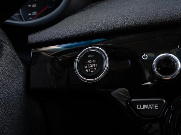 Kia Sportage IV Рестайлинг с пробегом 2021 года, цена 2 650 000 рублей, 77977 км, внедорожник, Автокод Объявления