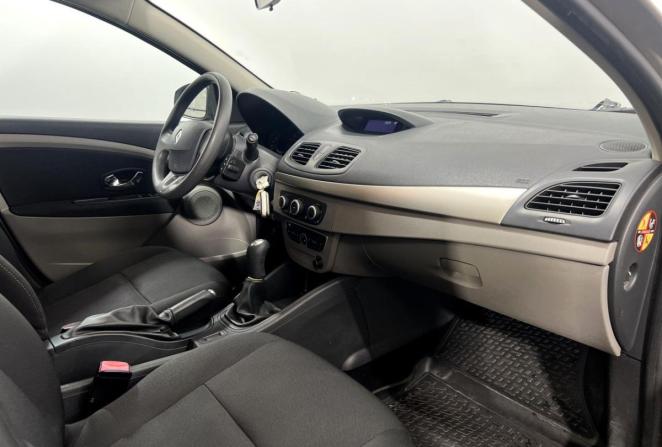 Renault Megane III Рестайлинг с пробегом 2012 года, цена 710 000 рублей, 136492 км, хэтчбек, Автокод Объявления