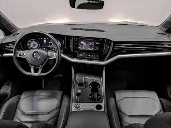 Volkswagen Touareg III с пробегом 2018 года, цена 5 270 000 рублей, 96155 км, внедорожник, Автокод Объявления