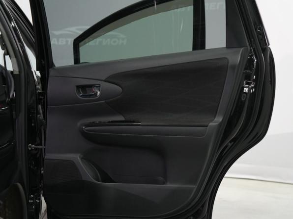 Toyota Wish II Рестайлинг с пробегом 2014 года, цена 1 540 000 рублей, 110000 км, минивэн, Автокод Объявления