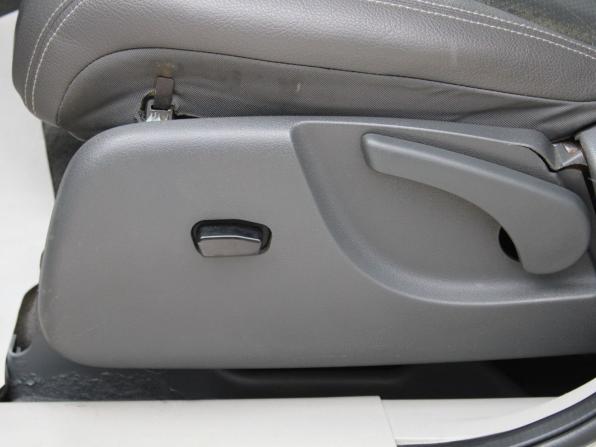 Jeep Cherokee IV (KK) с пробегом 2008 года, цена 818 000 рублей, 296442 км, внедорожник, Автокод Объявления