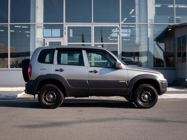 Chevrolet Niva I Рестайлинг с пробегом 2016 года, цена 610 000 рублей, 141265 км, внедорожник, Автокод Объявления