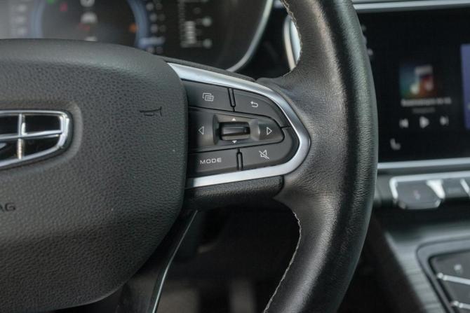 Geely Atlas Pro с пробегом 2021 года, цена 2 098 000 рублей, 35562 км, внедорожник, Автокод Объявления