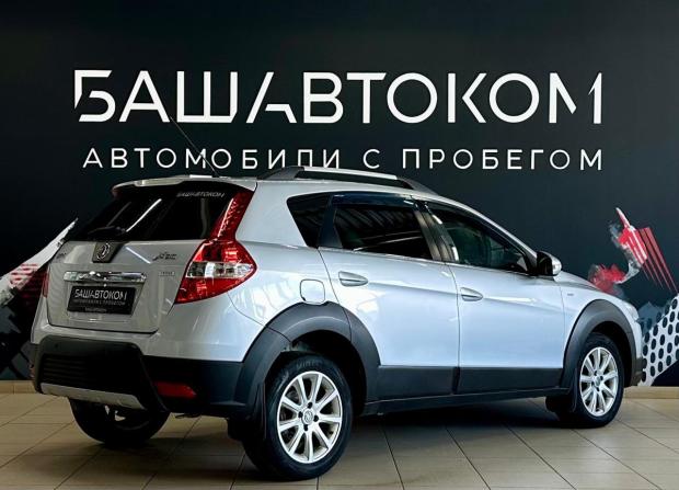 Dongfeng H30 Cross с пробегом 2016 года, цена 590 000 рублей, 150363 км, хэтчбек, Автокод Объявления