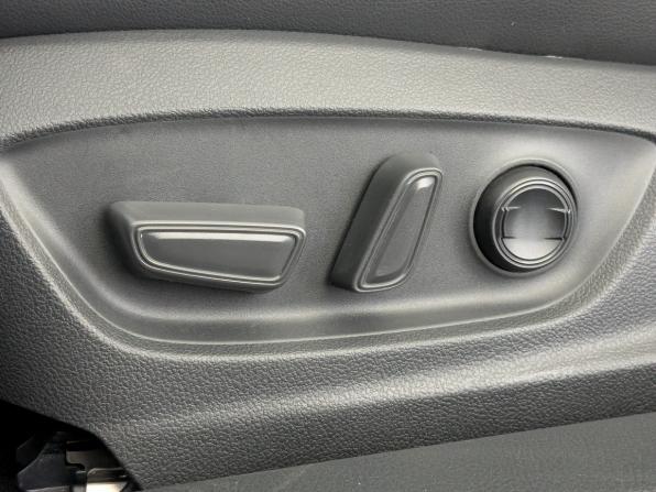Toyota Camry VIII (XV70) Рестайлинг с пробегом 2023 года, цена 4 115 000 рублей, 29234 км, седан, Автокод Объявления