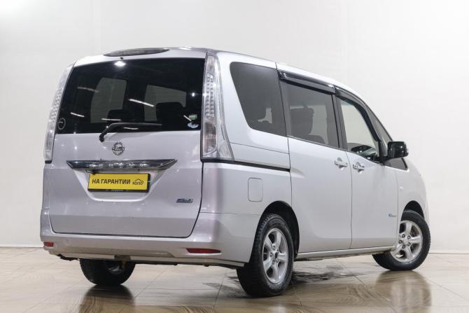 Nissan Serena IV (C26) с пробегом 2015 года, цена 1 129 000 рублей, 240000 км, минивэн, Автокод Объявления
