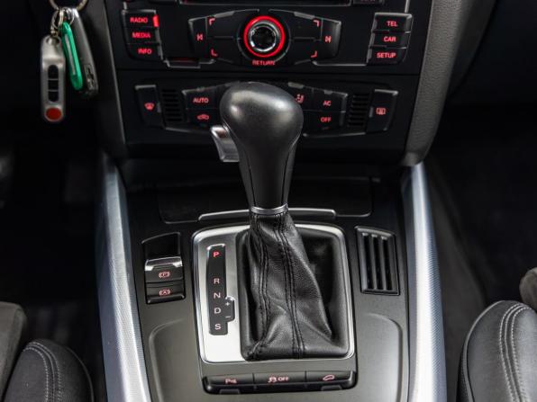 Audi Q5 I (8R) с пробегом 2012 года, цена 1 388 000 рублей, 117804 км, внедорожник, Автокод Объявления