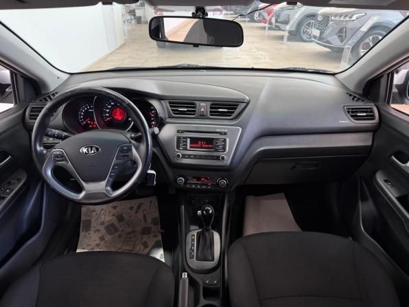 Kia Rio III Рестайлинг с пробегом 2016 года, цена 1 100 000 рублей, 105762 км, седан, Автокод Объявления