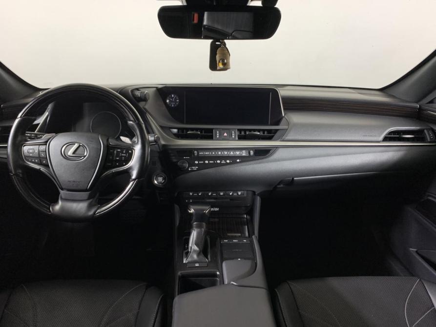 Lexus ES VII Москва  - изображение 12