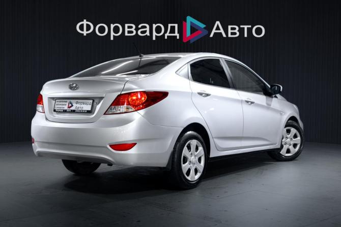 Hyundai Solaris I с пробегом 2012 года, цена 665 000 рублей, 242543 км, седан, Автокод Объявления