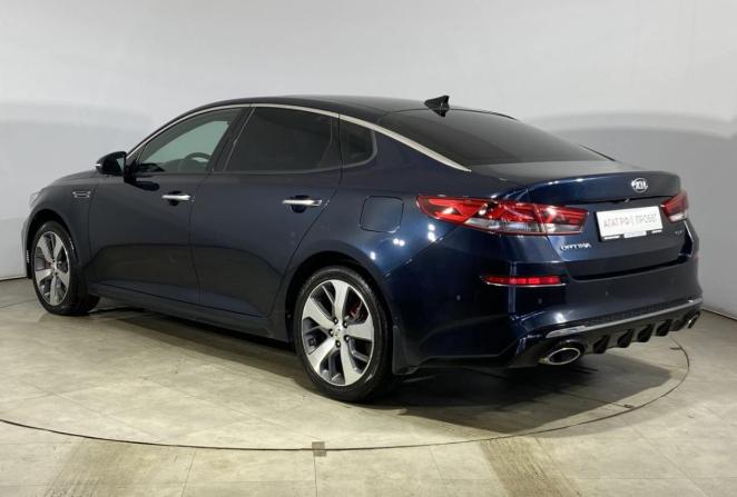 Kia Optima IV Рестайлинг с пробегом 2018 года, цена 2 080 000 рублей, 101979 км, седан, Автокод Объявления
