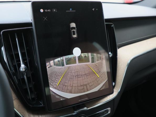 Volvo XC60 II Рестайлинг 2 с пробегом 2025 года, цена 6 690 000 рублей, 25 км, внедорожник, Автокод Объявления