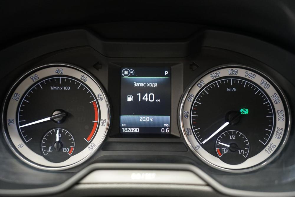 Skoda Octavia III (A7) Рестайлинг Крым  - изображение 16