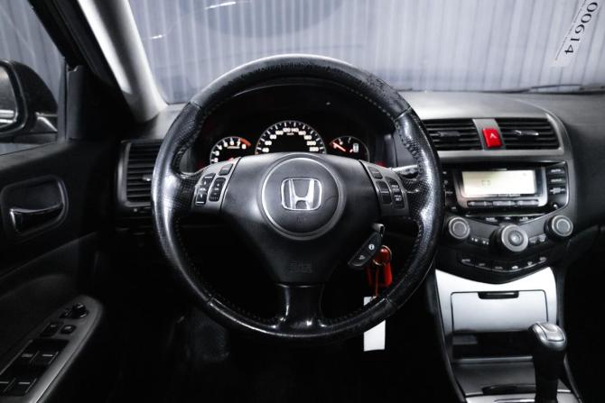 Honda Accord VII Рестайлинг с пробегом 2007 года, цена 1 100 000 рублей, 322503 км, седан, Автокод Объявления